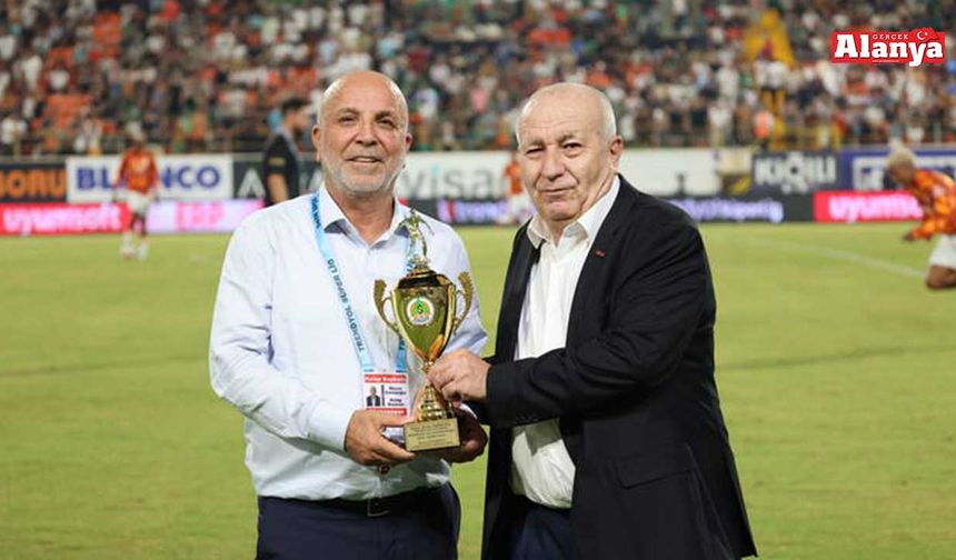 Alanyaspor’dan Sarıkaya’ya teşekkür