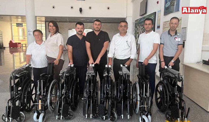 Hayırsever aileden 8 adet tekerlekli sandalye desteği