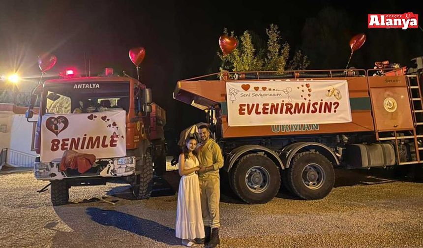 Arazözle evlilik teklifi yaptı