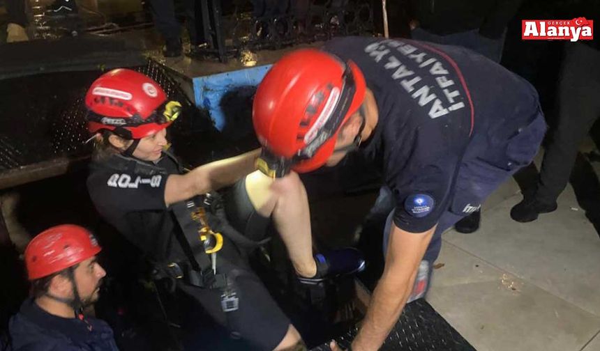 Sığındıkları mağarada mahsur kaldılar