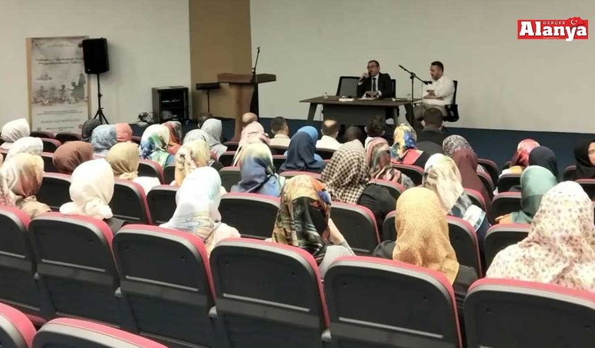 Alanya Müftülüğü’nde ekim ayı mutat toplantısı düzenlendi