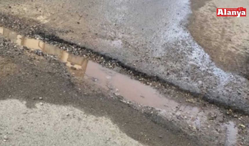 Sürücülerden bozuk yol tepkisi