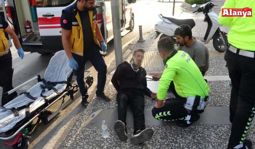 Yayaya çarpmamak için motosikleti devirdi: 1 yaralı