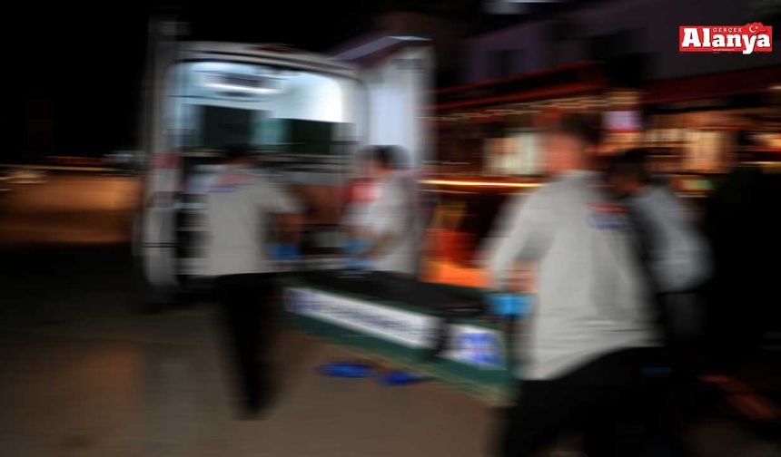 Alanya’da ağaçtan düşen adam hayatını kaybetti