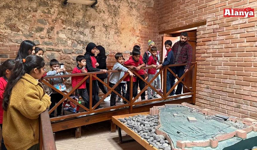 Alanya’nın güzelliklerini keşfettiler