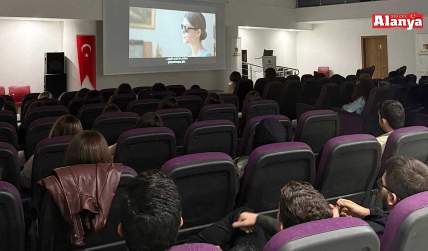 Engelliler Günü’nde “Benim Dünyam”ı izlediler