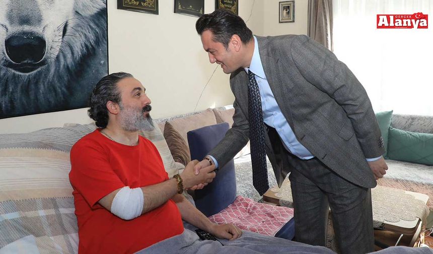 Kaymakam Öztürk haneleri ziyaret etti