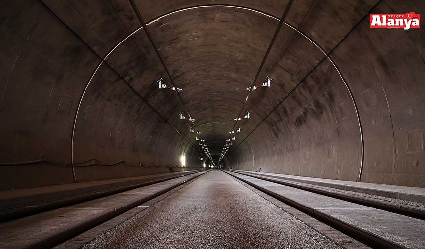 Alanya’da tünel inşaatında görünmez kaza: 1 işçi ağır yaralandı
