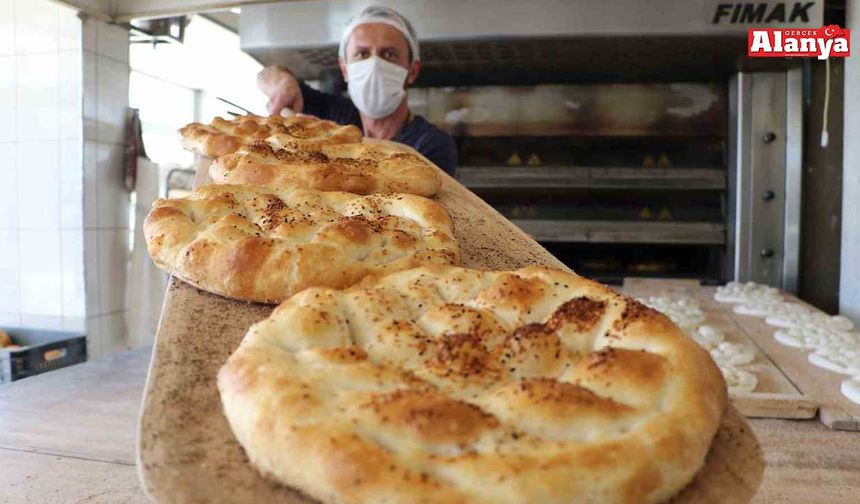 Alanya’da Ramazan pidesinin fiyatı belli oldu