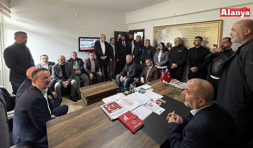 Abdurrahman Başkan Kemer'de mağdur vatandaşlarla buluştu