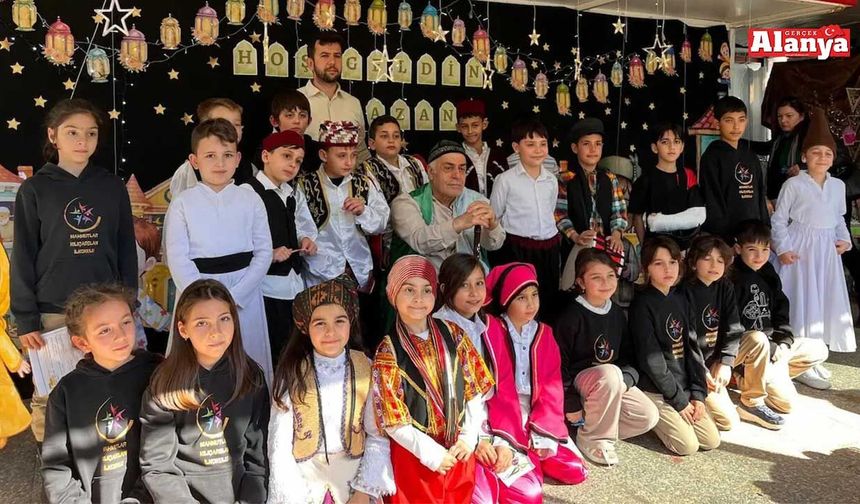 Alanya'da miniklerden 'Ramazan' etkinliği