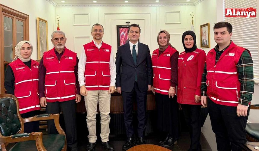 Alanya’daki kurum temsilcilerinden Kaymakam Öztürk’e ziyaret