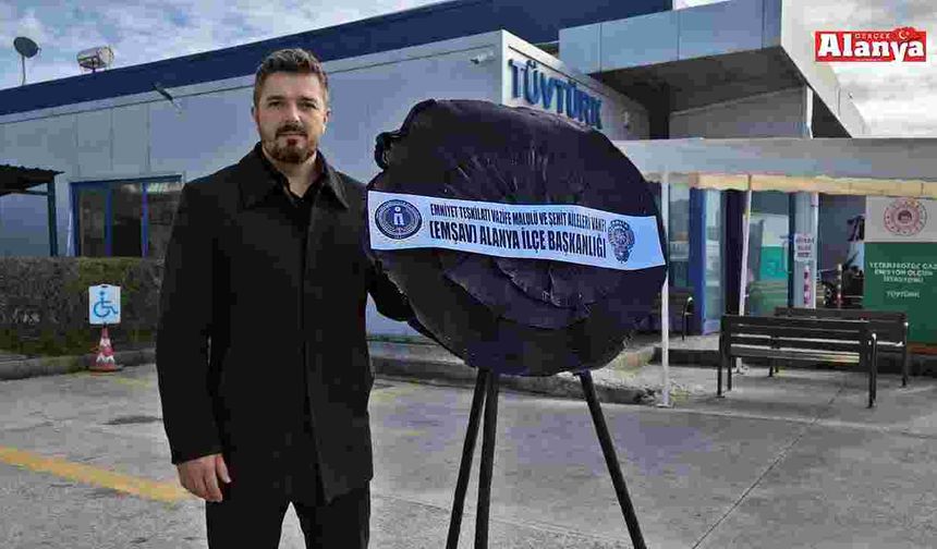 EMŞAV Alanya’dan siyah çelenkli tepki