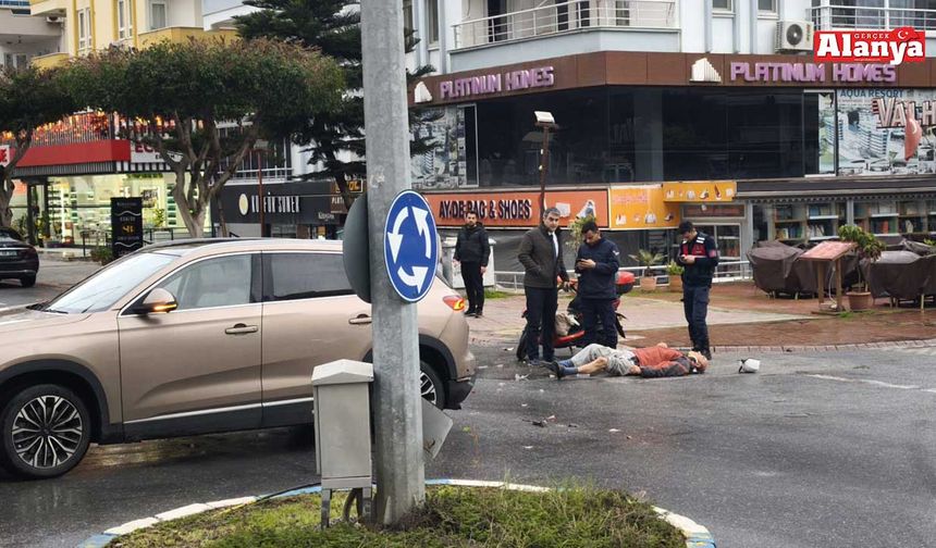 Alanya’da otomobil ile motosiklet çarpıştı: 1 yaralı