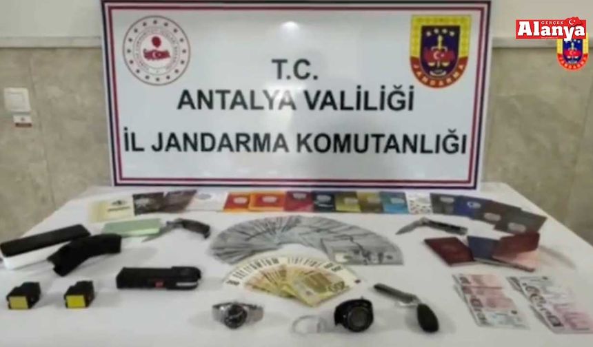 Alanya'da gaspçılara jandarmadan film gibi operasyon