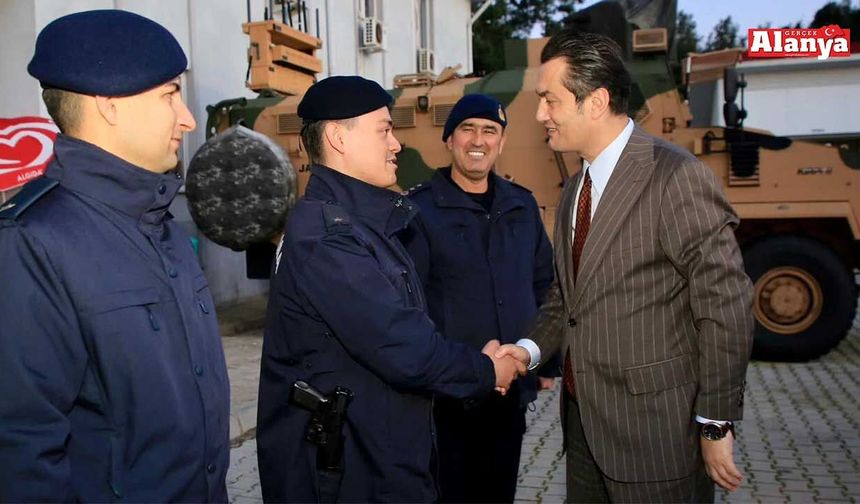 Kaymakam Öztürk jandarma ile iftarda bir araya geldi