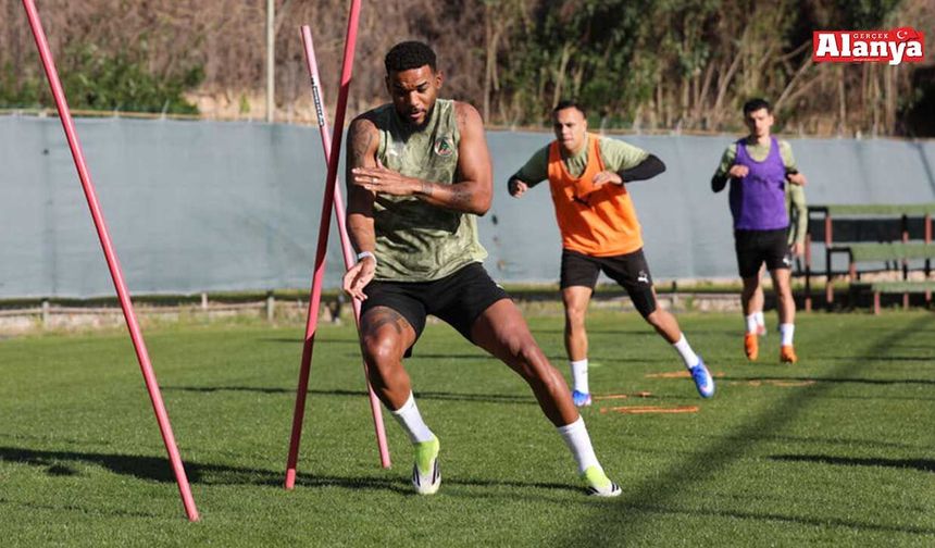 Alanyaspor'da Göztepe hazırlıkları başladı