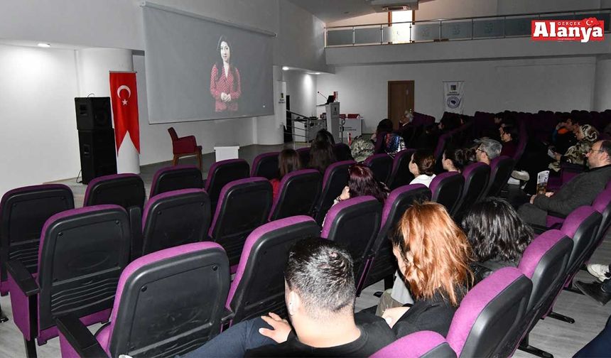 Alanya Üniversitesi'nde 8 Mart'a özel anlamlı etkinlik