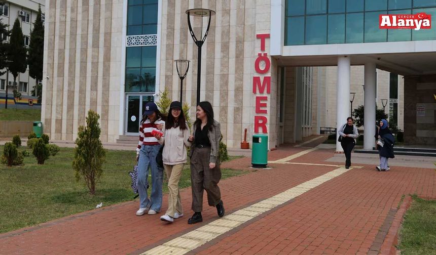 ALKÜ TÖMER yabancılara Türkçe öğretimi için sertifika programı başlatıyor