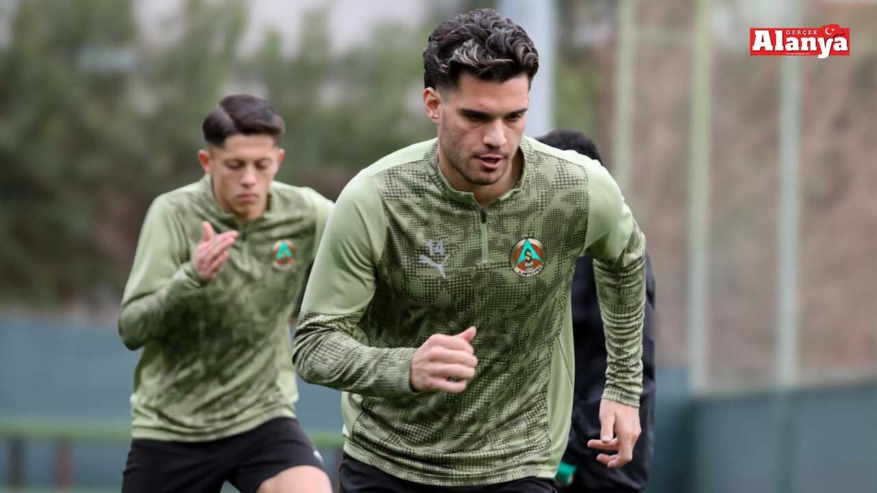 Alanyaspor’da Başakşehir mesaisi başlıyor